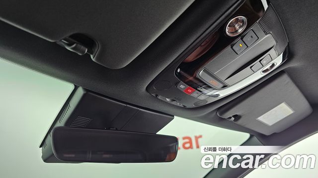 Kia Sportage (V) Gasoline 1.6 Turbo 2WD Signature 2025 — фото 18