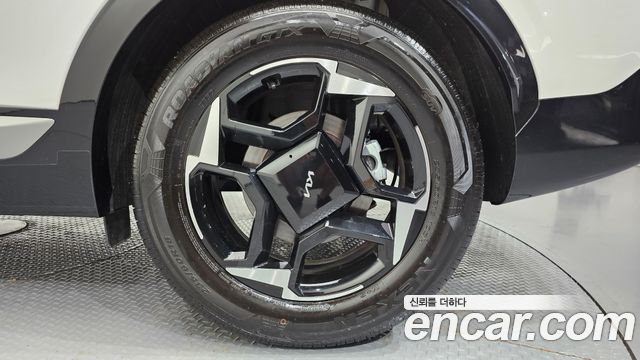 Kia Sportage (V) Gasoline 1.6 Turbo 2WD Signature 2025 — фото 21