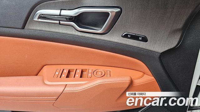 Kia Sportage (V) Gasoline 1.6 Turbo 2WD Signature 2025 — фото 27