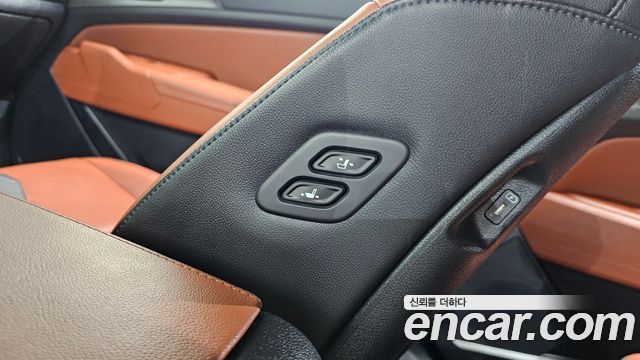 Kia Sportage (V) Gasoline 1.6 Turbo 2WD Signature 2025 — фото 30