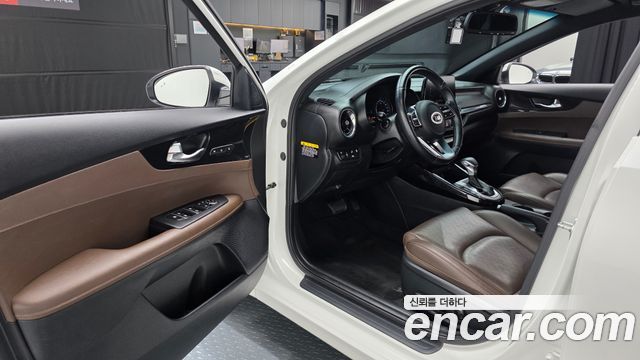 Kia K3 Noblesse 2020 — фото 10