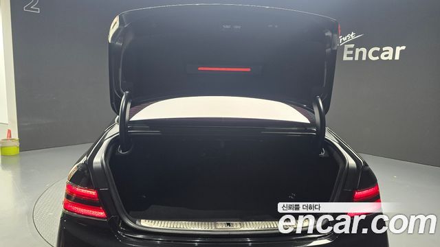 Genesis G90 3.8 AWD Prestige 2019 — фото 31