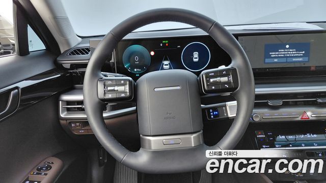 Hyundai Grandeur (GN7) 2,5 Gasoline 2WD Premium 2023 — фото 14