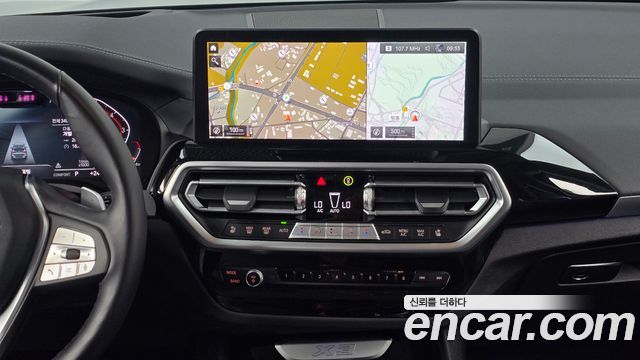 BMW X3 (G01) xDrive 20i 2022 — фото 12
