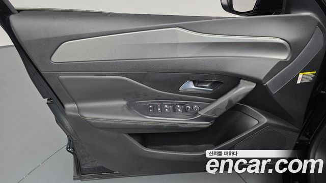 Peugeot 408 1.2 Pure Tech GT 2025 — фото 24