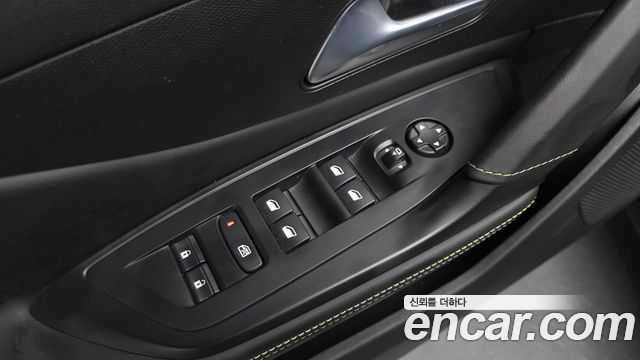 Peugeot 408 1.2 Pure Tech GT 2025 — фото 27