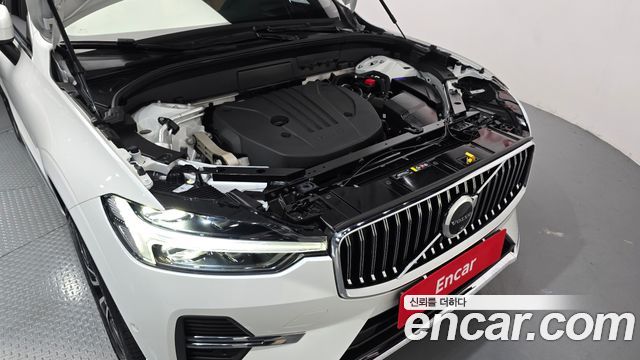 Volvo XC60 (II) B5 Ultimate Bright 2024 — фото 6