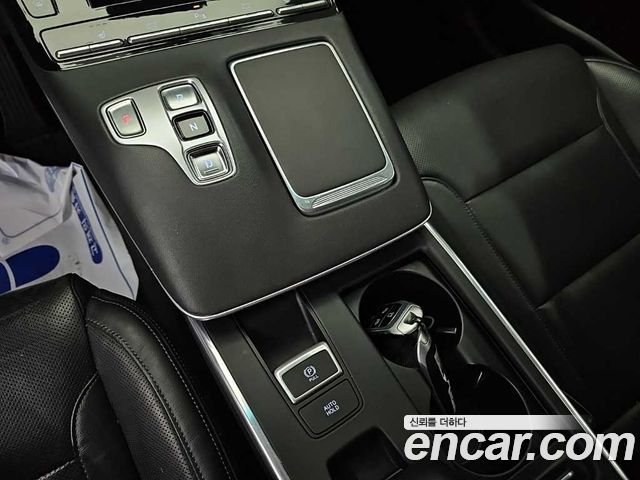 Hyundai Grandeur (IG) 2.5 Premium 2023 — фото 8