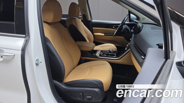 Kia Carnival (IV) Gasoline 9-Seater Signature 2023 — фото 12