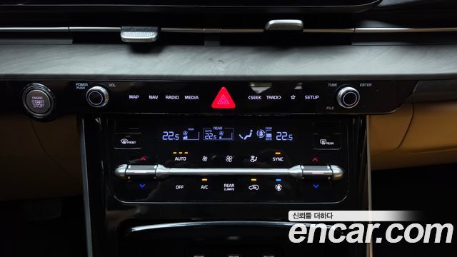 Kia Carnival (IV) Gasoline 9-Seater Signature 2023 — фото 18
