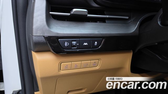 Kia Carnival (IV) Gasoline 9-Seater Signature 2023 — фото 29