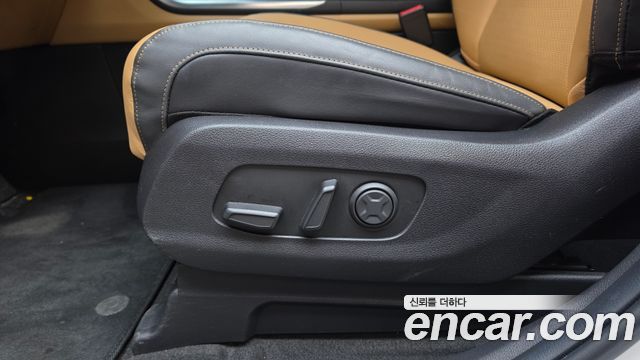 Kia Carnival (IV) Gasoline 9-Seater Signature 2023 — фото 34