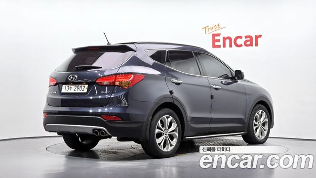 Hyundai Santa Fe (DM) Diesel(e-VGT) 2.0 2WD Premium 2014 — фото 2