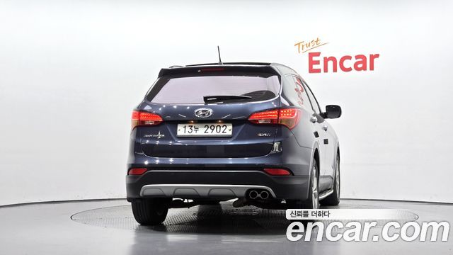 Hyundai Santa Fe (DM) Diesel(e-VGT) 2.0 2WD Premium 2014 — фото 4