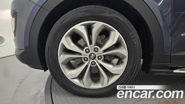 Hyundai Santa Fe (DM) Diesel(e-VGT) 2.0 2WD Premium 2014 — фото 5