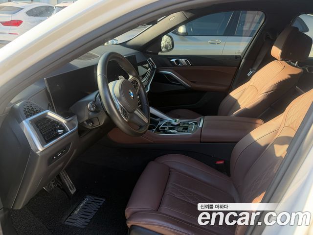 BMW X6 (G06) xDrive40i M Sport 2025 — фото 6