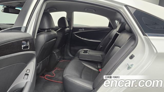 Hyundai Sonata The Brilliant CVVL Premium 2013 — фото 12
