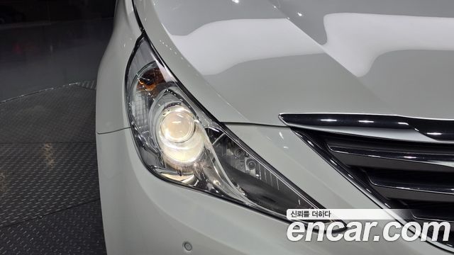 Hyundai Sonata The Brilliant CVVL Premium 2013 — фото 22