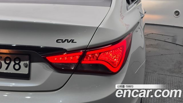 Hyundai Sonata The Brilliant CVVL Premium 2013 — фото 23