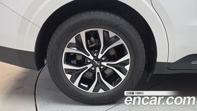 Kia Carnival (IV) Diesel 9-Seater Noblesse 2023 — фото 5