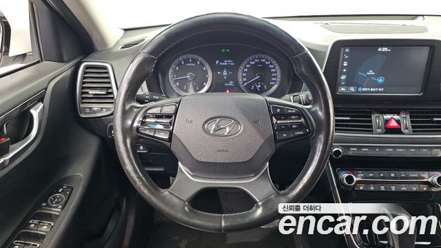 Hyundai Grandeur (IG) 3.0 Modren Basic (Rental car) 2018 — фото 15