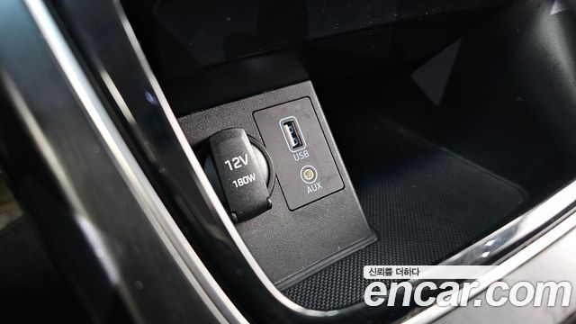 Hyundai Grandeur (IG) 3.0 Modren Basic (Rental car) 2018 — фото 19