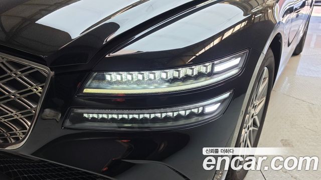 Genesis G80 (RG3) Gasoline 2.5 Turbo AWD 2025 — фото 22