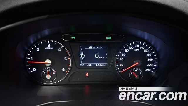 Kia Sorento Diesel 2.0 2WD Noblesse 2016 — фото 8
