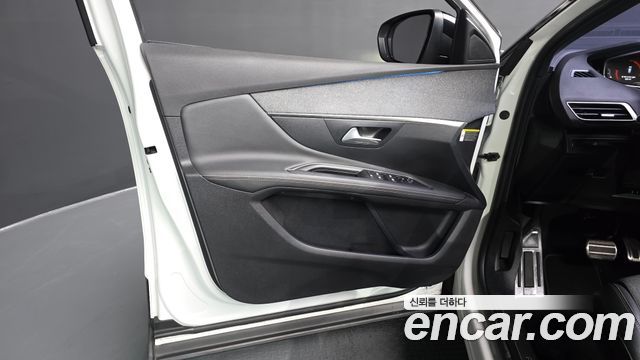 Peugeot 3008 (II) 1.5 BlueHDi GT Line 2020 — фото 24