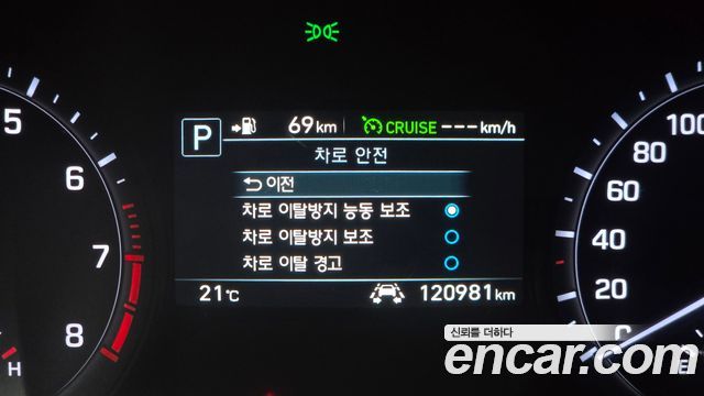 Genesis G80 3.3 GDI AWD Premium Luxury 2019 — фото 18