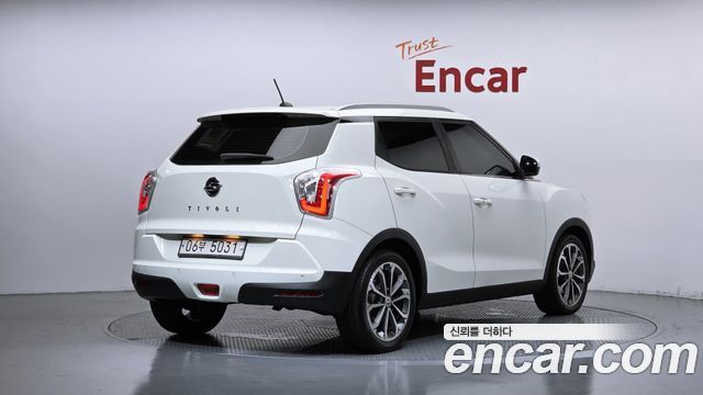 KG Mobility (SsangYong) Tivoli LX 2WD 2017 — фото 2