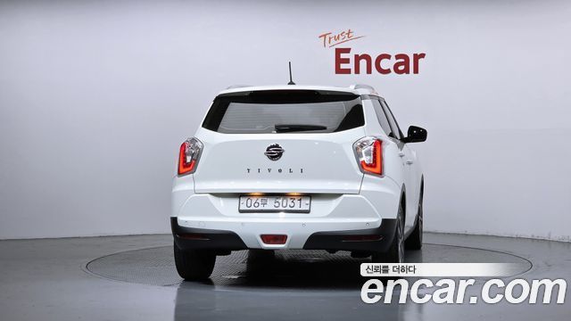 KG Mobility (SsangYong) Tivoli LX 2WD 2017 — фото 4