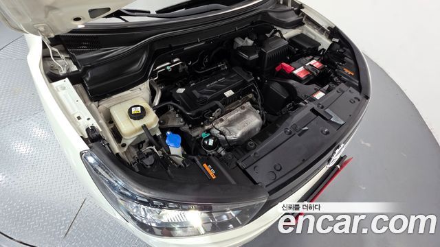 KG Mobility (SsangYong) Tivoli LX 2WD 2017 — фото 6