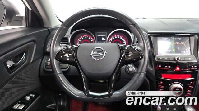 KG Mobility (SsangYong) Tivoli LX 2WD 2017 — фото 13