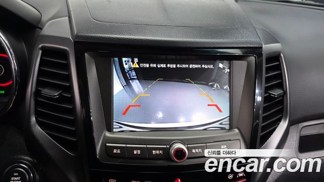 KG Mobility (SsangYong) Tivoli LX 2WD 2017 — фото 15