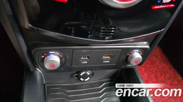 KG Mobility (SsangYong) Tivoli LX 2WD 2017 — фото 16