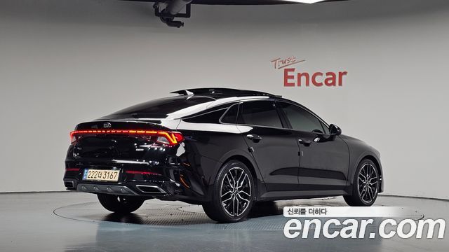 Kia K5 (III) 1.6 Turbo Signature 2021 — фото 2