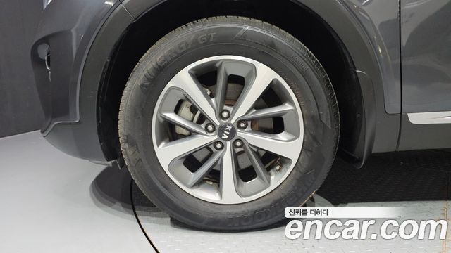 Kia Sorento Diesel 2.0 2WD Prestige 2019 — фото 5
