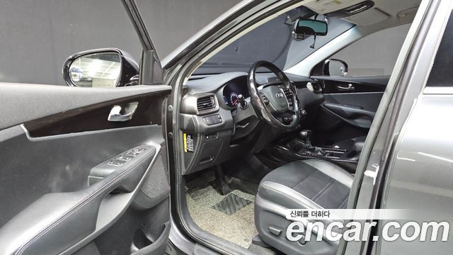 Kia Sorento Diesel 2.0 2WD Prestige 2019 — фото 10