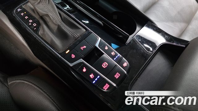 Kia K7 2.2 Diesel Prestige 2016 — фото 18