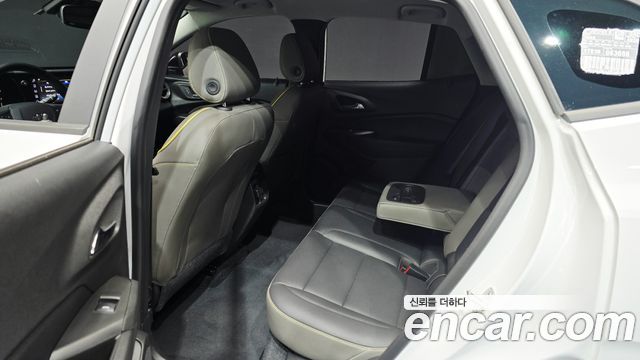 Chevrolet Trax Crossover 1.2 ACTIV 2024 — фото 16