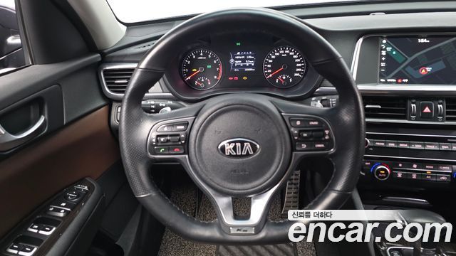 Kia K5 (II) 2.0 SX Noblesse 2016 — фото 13