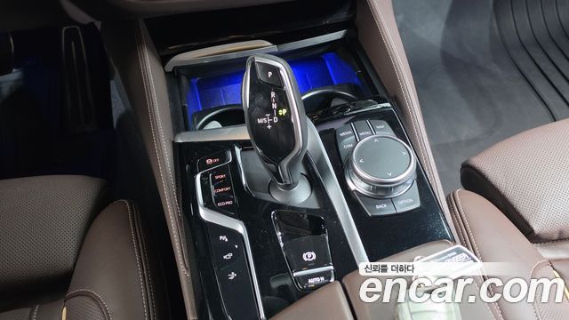 BMW 6 Series GT (G32) 630i xDrive M Sport 2023 — фото 9