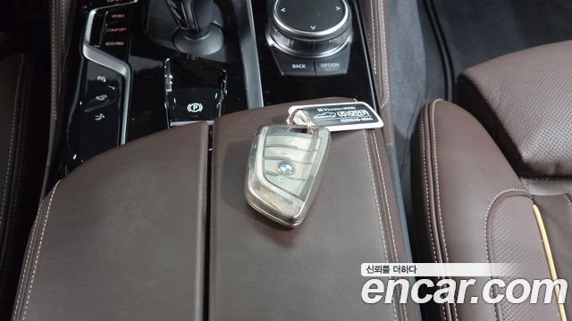 BMW 6 Series GT (G32) 630i xDrive M Sport 2023 — фото 15