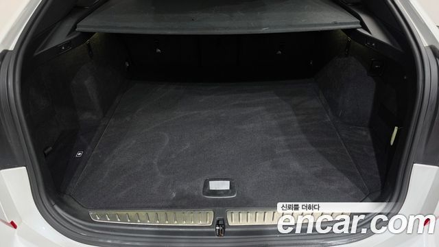 BMW 6 Series GT (G32) 630i xDrive M Sport 2023 — фото 27
