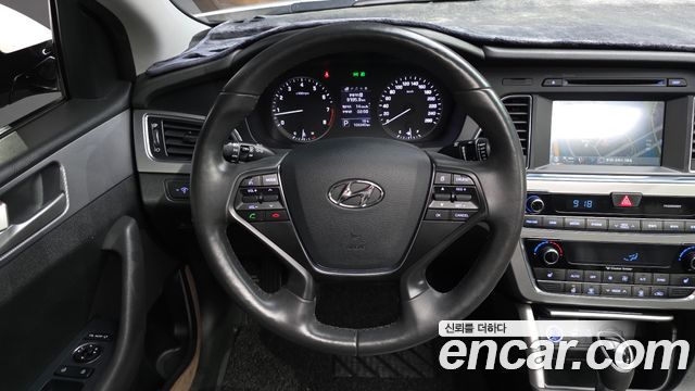 Hyundai Sonata (LF) LPI Premium Special 2015 — фото 13