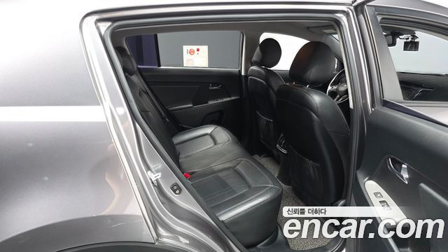 Kia Sportage R Diesel 2WD Prestige 2014 — фото 12