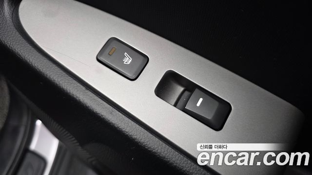 Kia Sportage R Diesel 2WD Prestige 2014 — фото 19