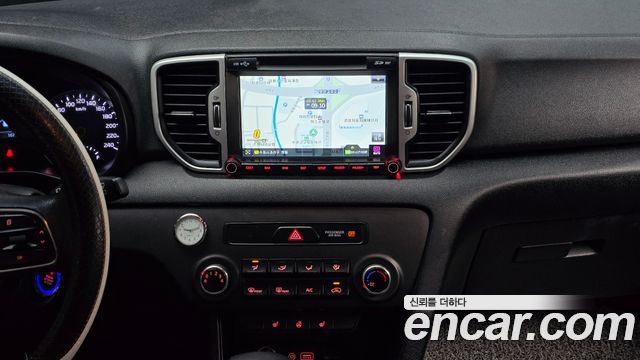 Kia Sportage (IV) Diesel 2.0 4WD Trendy 2016 — фото 14