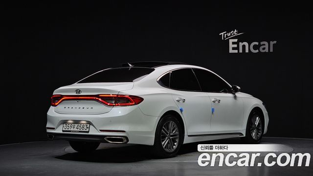 Hyundai Grandeur (IG) 2.4 Premium 2019 — фото 2